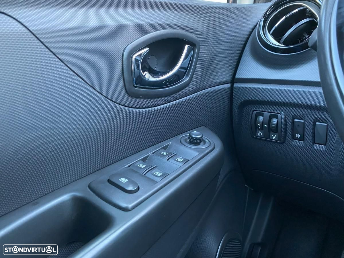Renault Captur 1.5 dCi Exclusive - 24