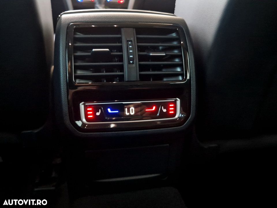 Volkswagen Passat Alltrack 2.0 TDI 4Mot DSG - 25