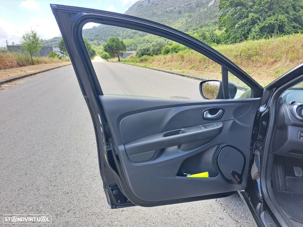 Renault Clio Break - 11