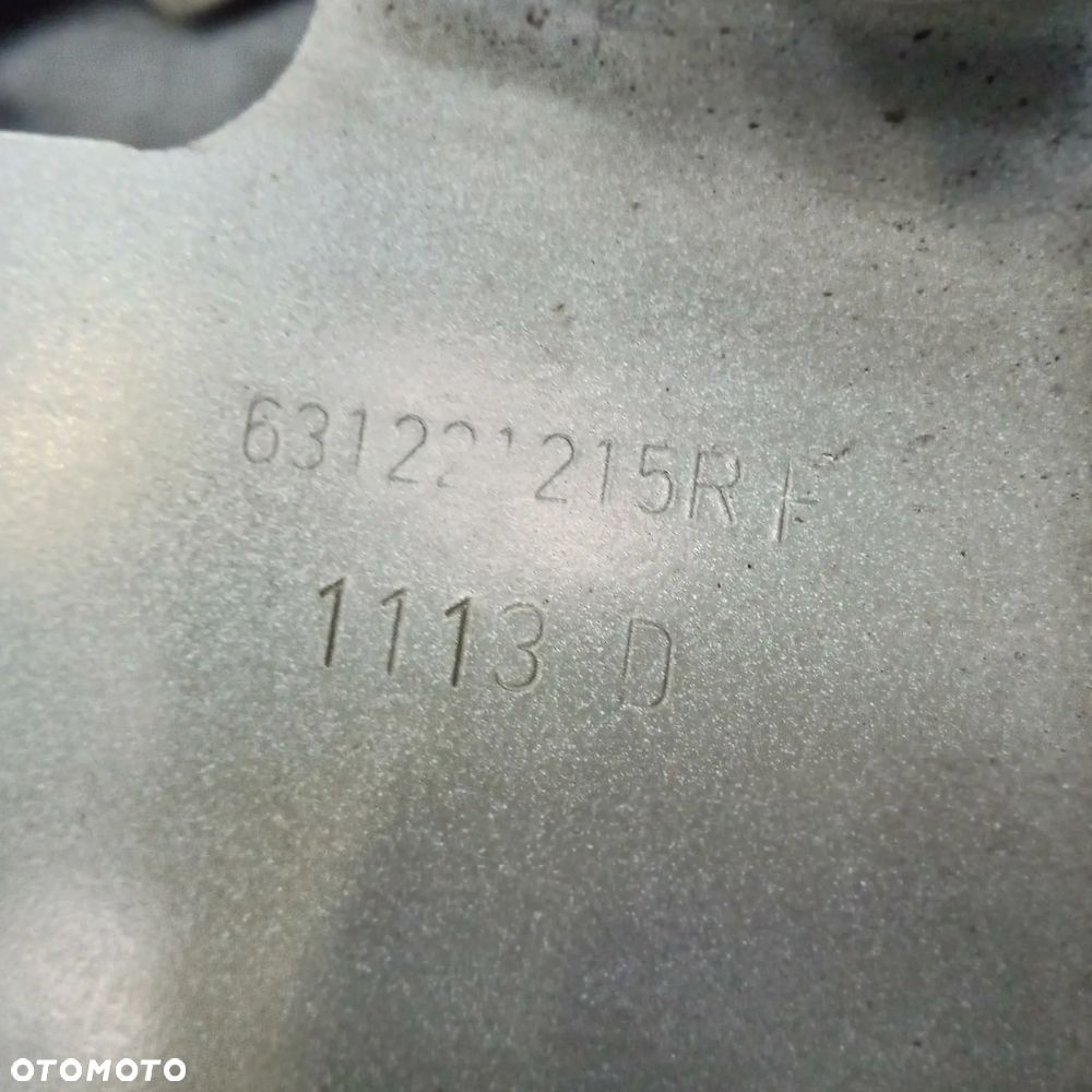 Mocowanie błotnika Master III 631221215R - 3