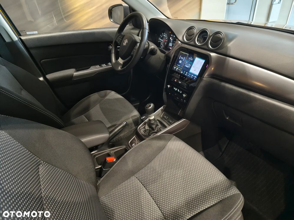 Suzuki Vitara 1.4 Boosterjet mHEV Premium Plus 2WD - 9