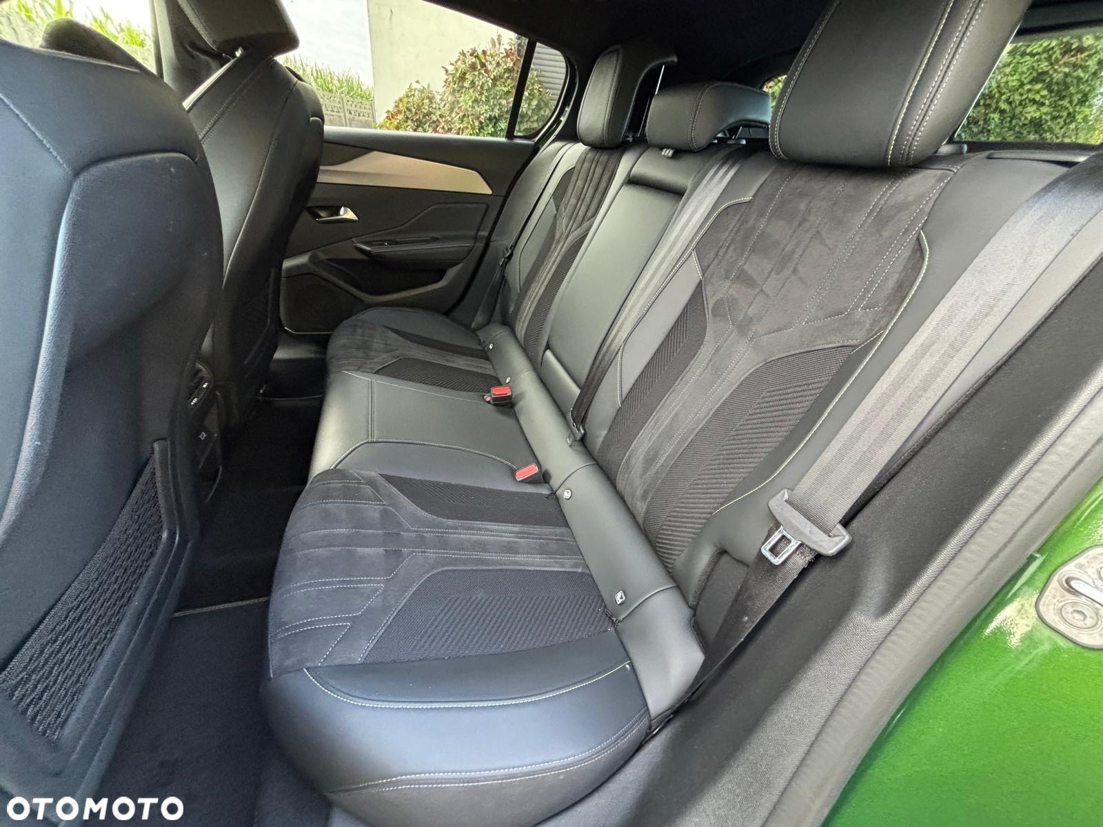 Peugeot 308 1.2 PureTech GT Pack S&S EAT8 - 19