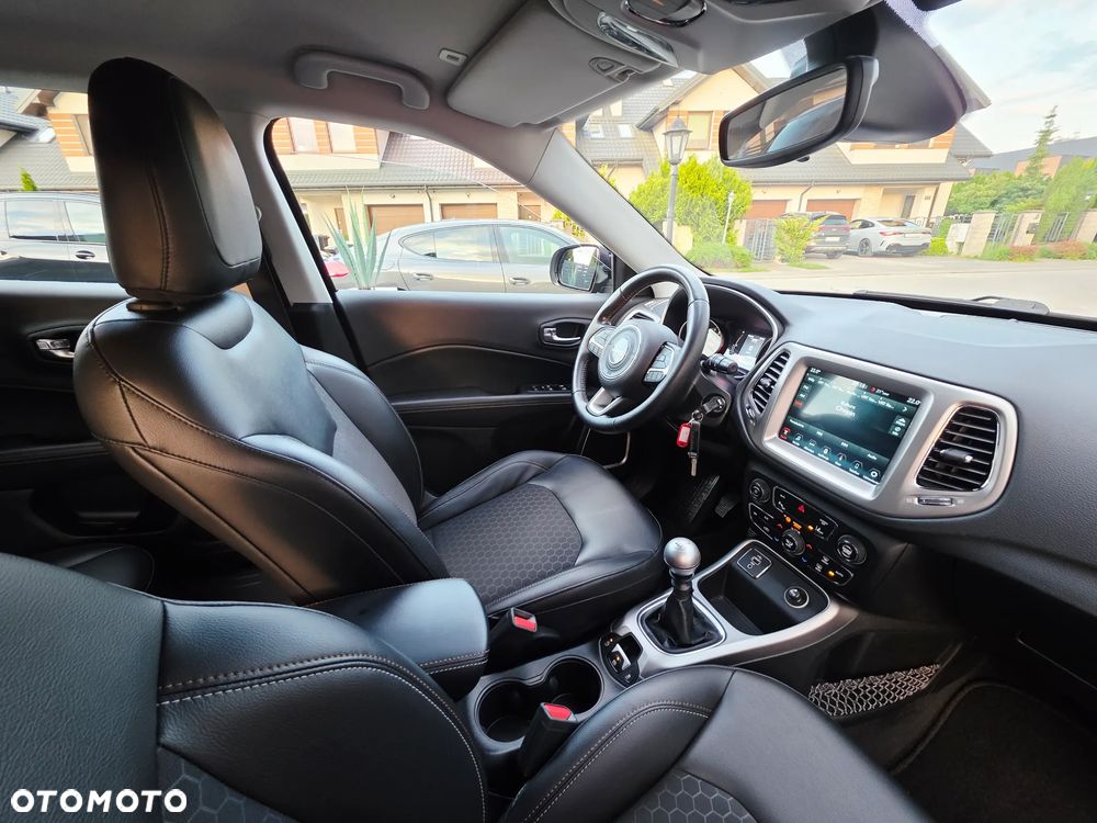 Jeep Compass 1.6 MultiJet Longitude - 33