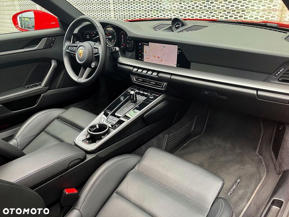 Porsche 911 - 28