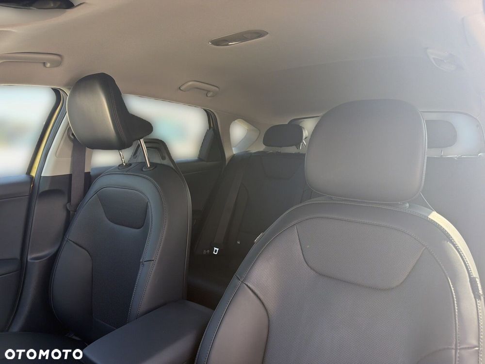Kia K4 1.6 T-GDI L - 12