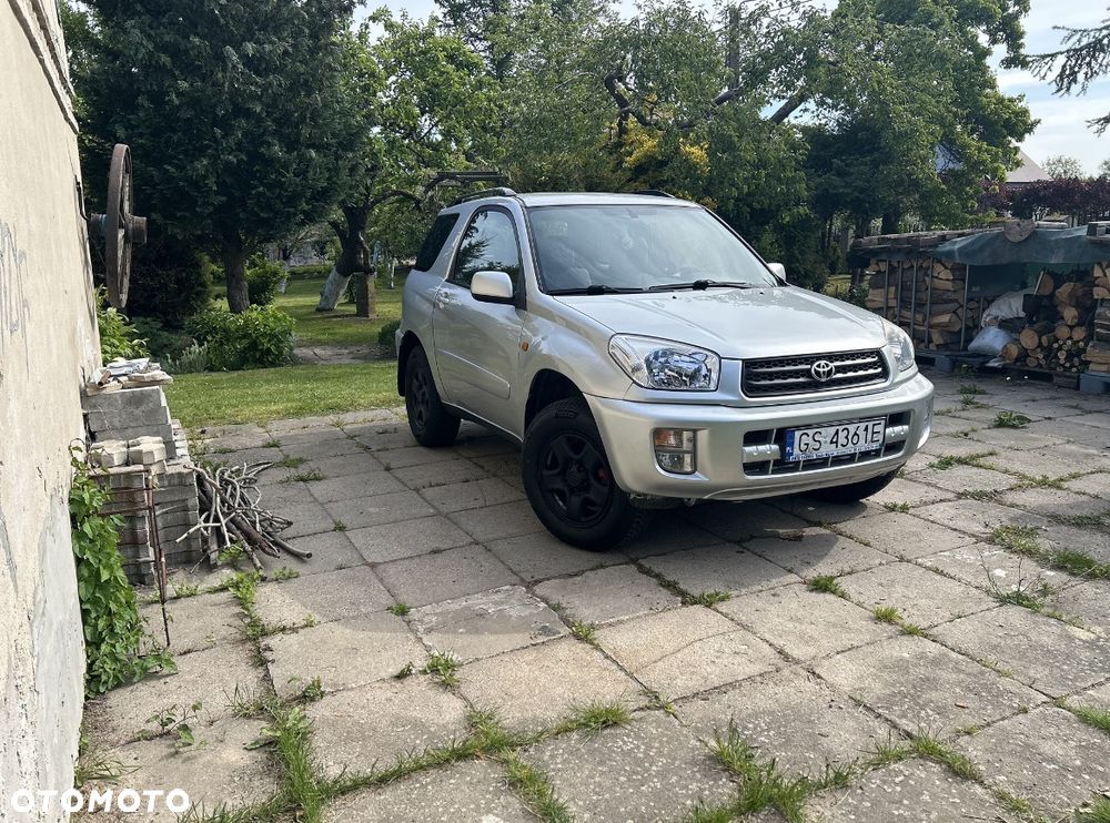 Toyota RAV4 2.0 VVT-i Luna - 2