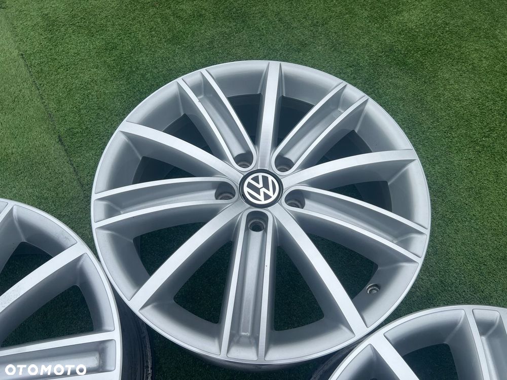 KOMPLET FELG FELGI ALU VOLKSWAGEN VW 5N0 5N TIGUAN 18 ET43 ORYGINALNE - 8
