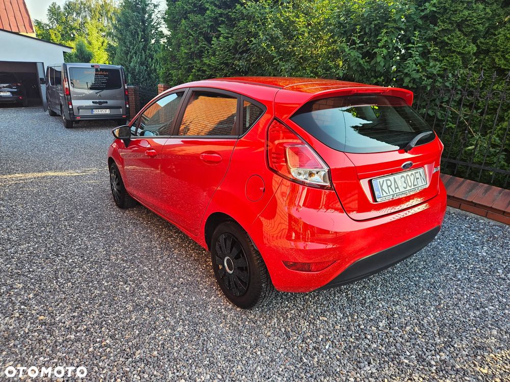 Ford Fiesta - 22