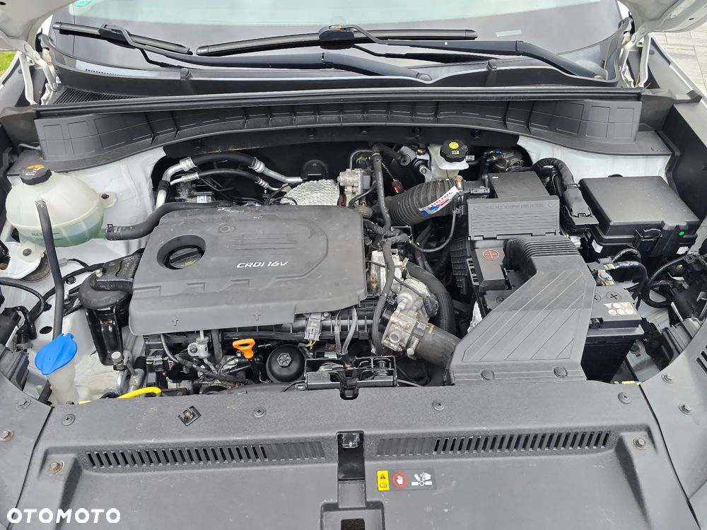 Hyundai Tucson 1.7 CRDI BlueDrive Style 2WD - 27