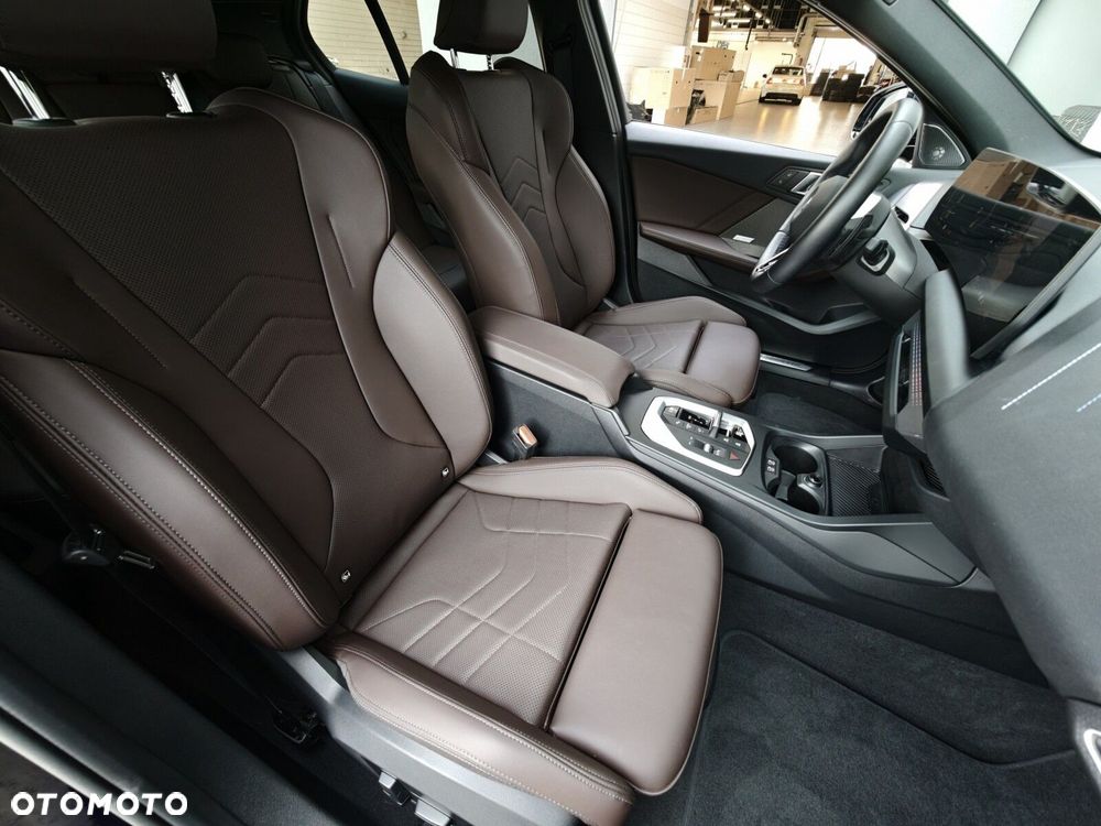 BMW Seria 1 - 15