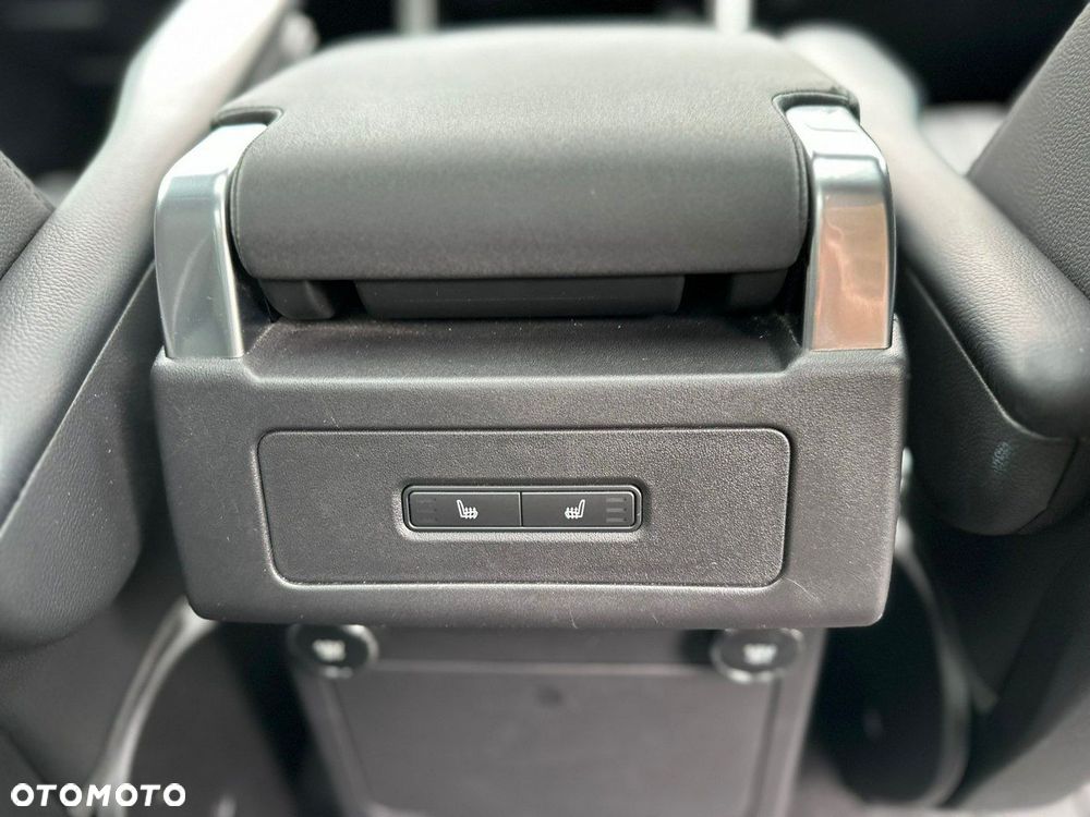 Land Rover Discovery 2.0 Si4 HSE Luxury - 23