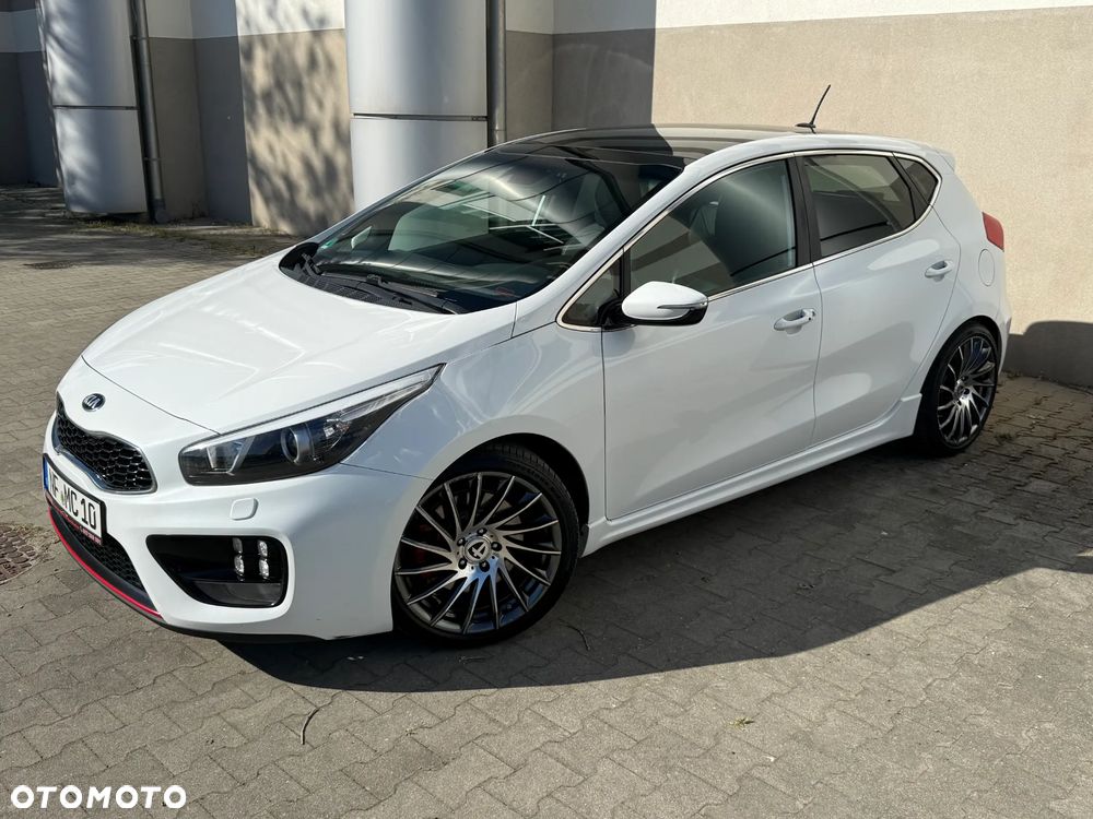 Kia Ceed 1.6 T-GDI GT-Track - 7