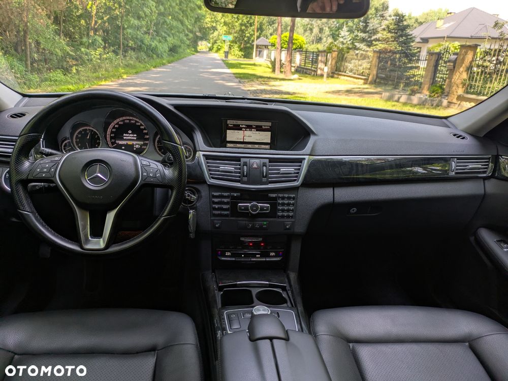 Mercedes-Benz Klasa E 250 CDI 4Matic 7G-TRONIC Avantgarde - 14