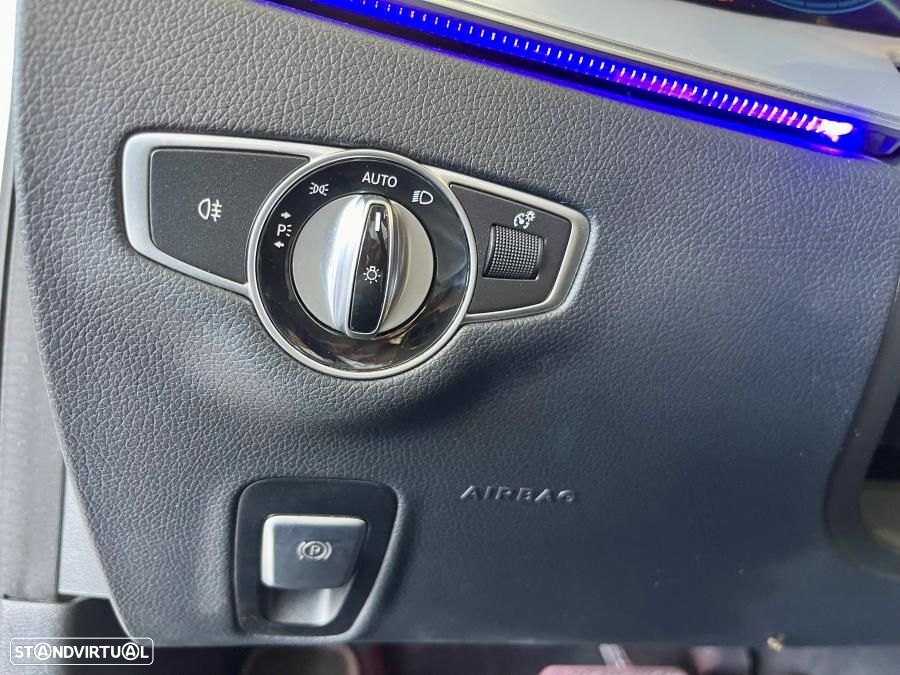Mercedes-Benz E 300 de Avantgarde - 14