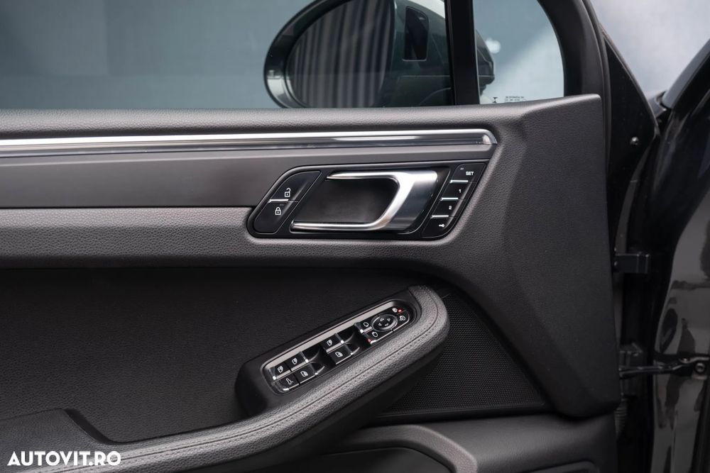 Porsche Macan Standard - 19
