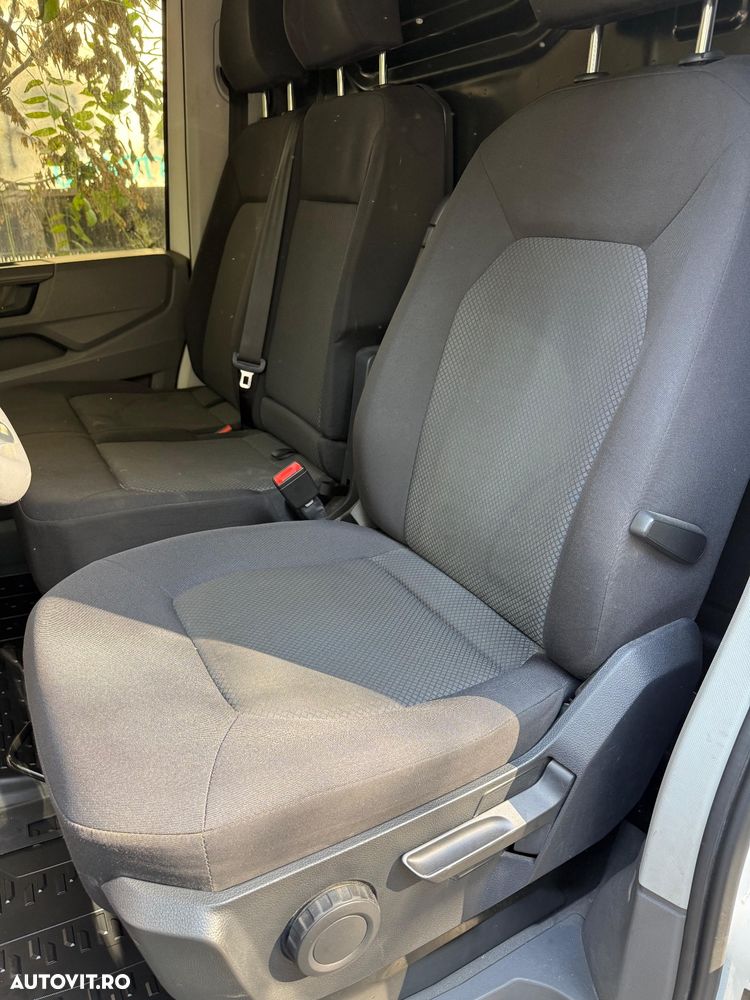 Volkswagen Crafter - 11