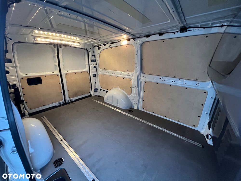 Mercedes-Benz VITO Lang kamera cofania AUTOMAT DŁUGIE NOWE OPONY - 16
