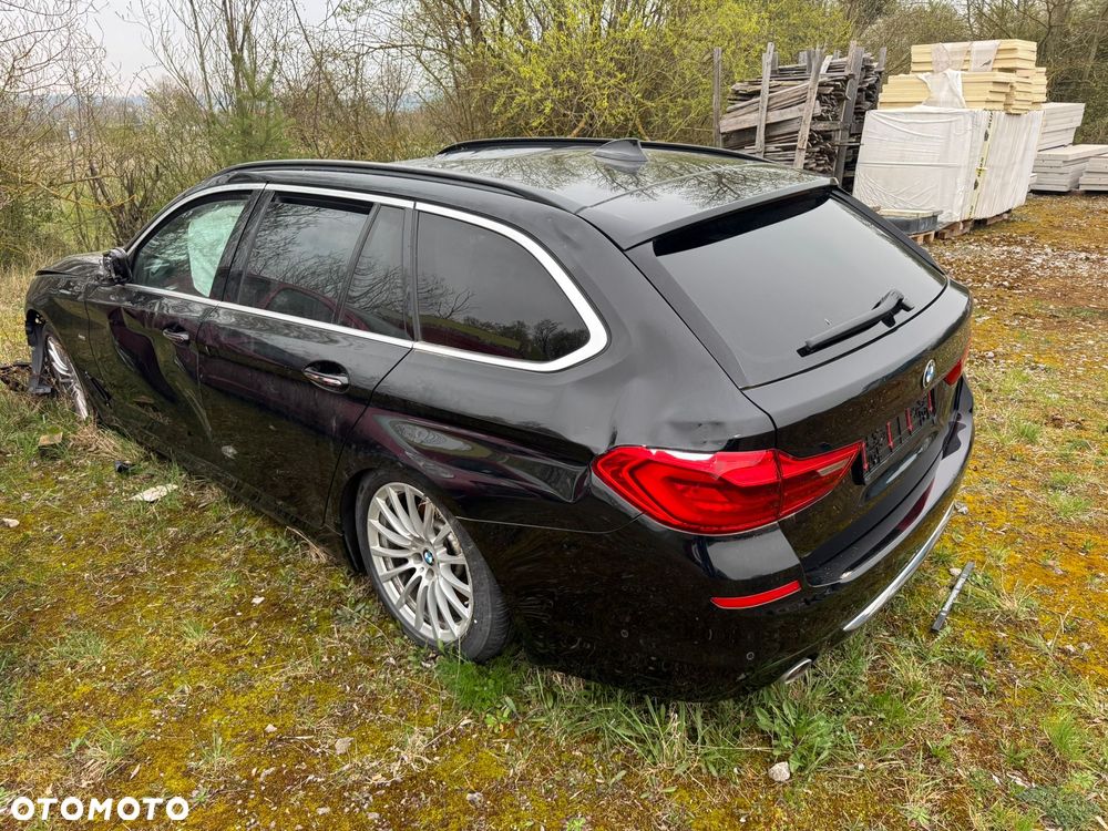 BMW Seria 5 530d xDrive Sport Line - 6