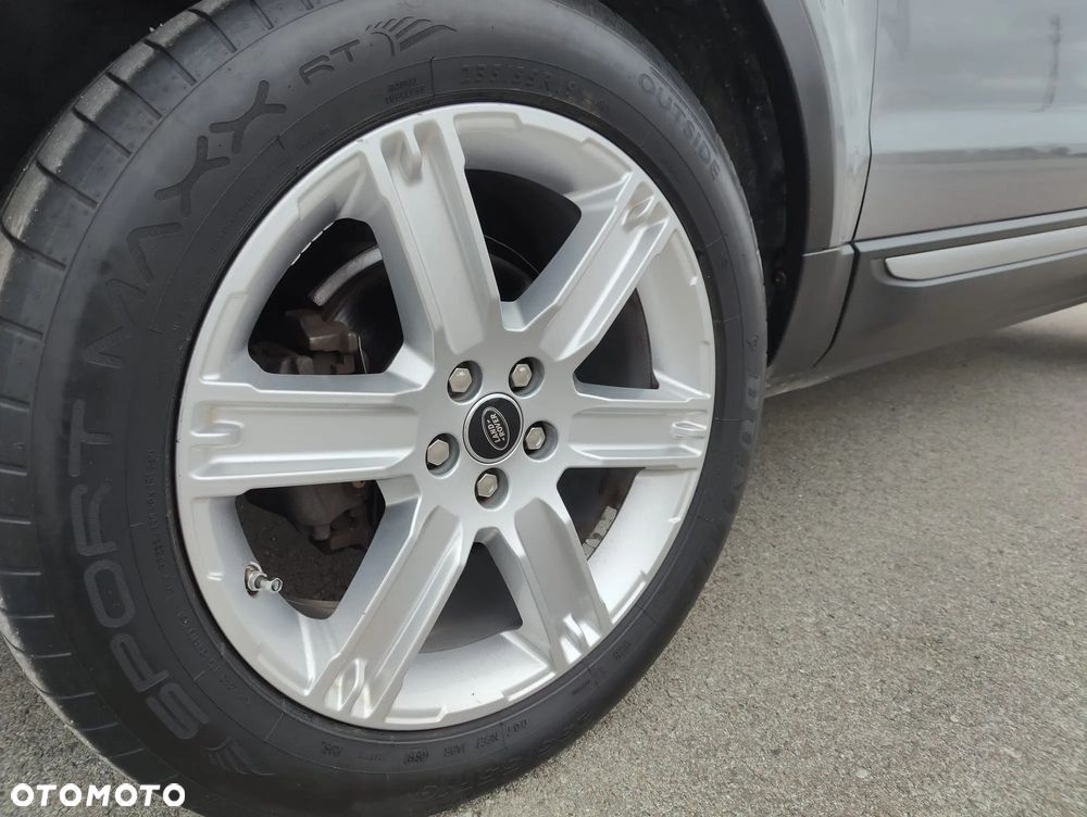 Land Rover Range Rover Evoque - 25