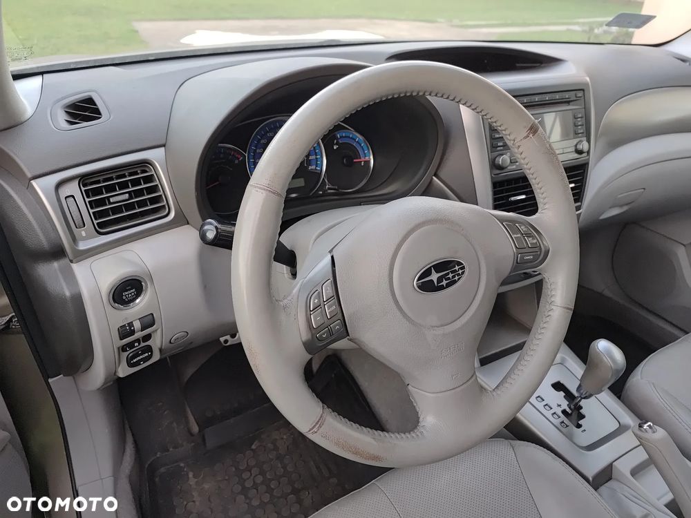 Subaru Forester 2.5 XT LUN - 13
