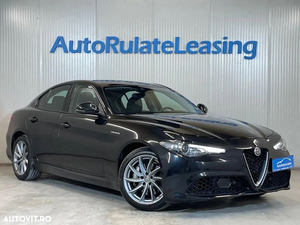 Alfa Romeo Giulia 2.2 Diesel AT8-Q4 Veloce - 2