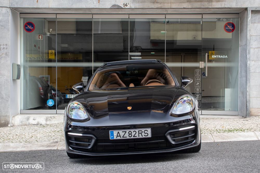 Porsche Panamera Sport Turismo 4S E-Hybrid - 2