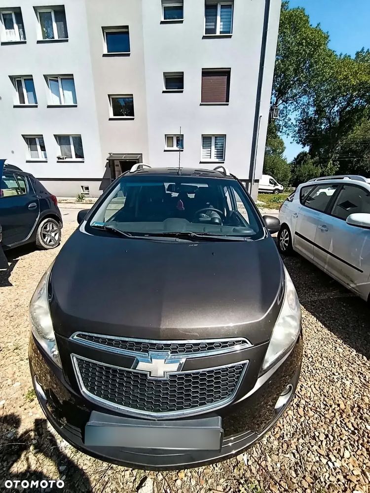 Chevrolet Spark 2011 photo 2