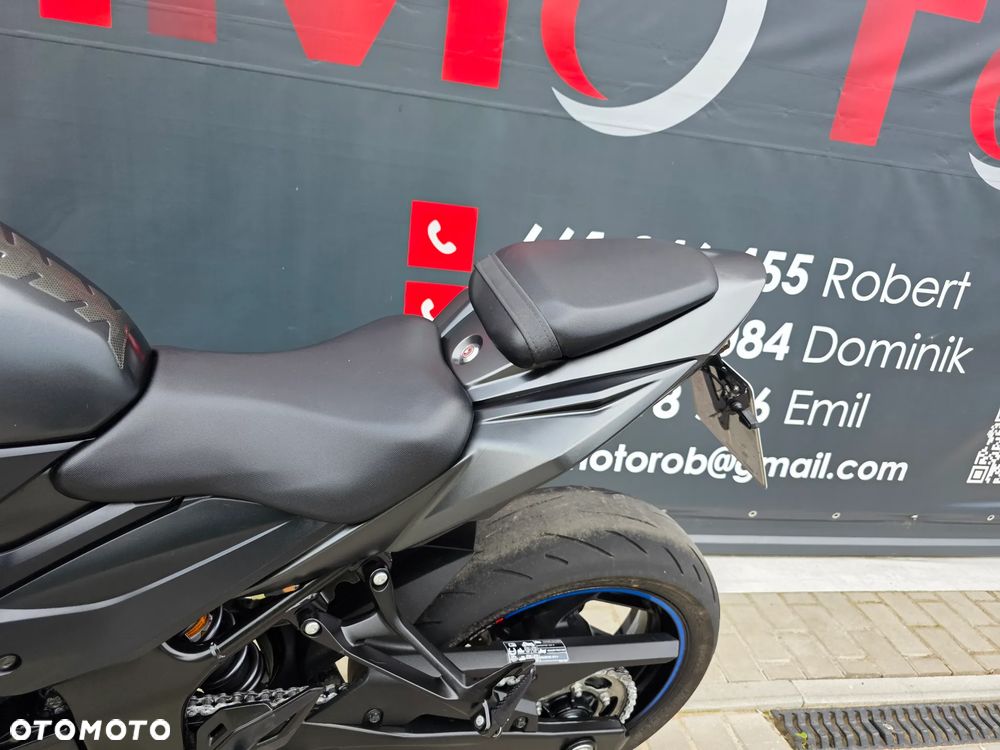 Suzuki GSX - 9