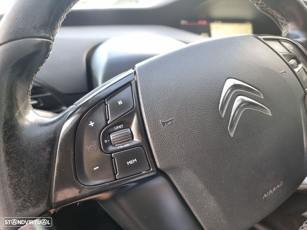 Citroën C4 Grand Picasso 1.6 BlueHDi Exclusive - 23