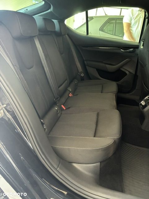 Skoda Octavia 1.5 TSI mHEV Sportline DSG - 18