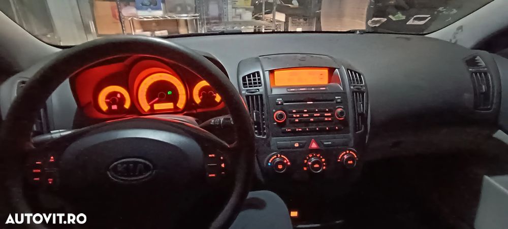 Kia Ceed Cee'd 1.4 GSL EX Classic - 8