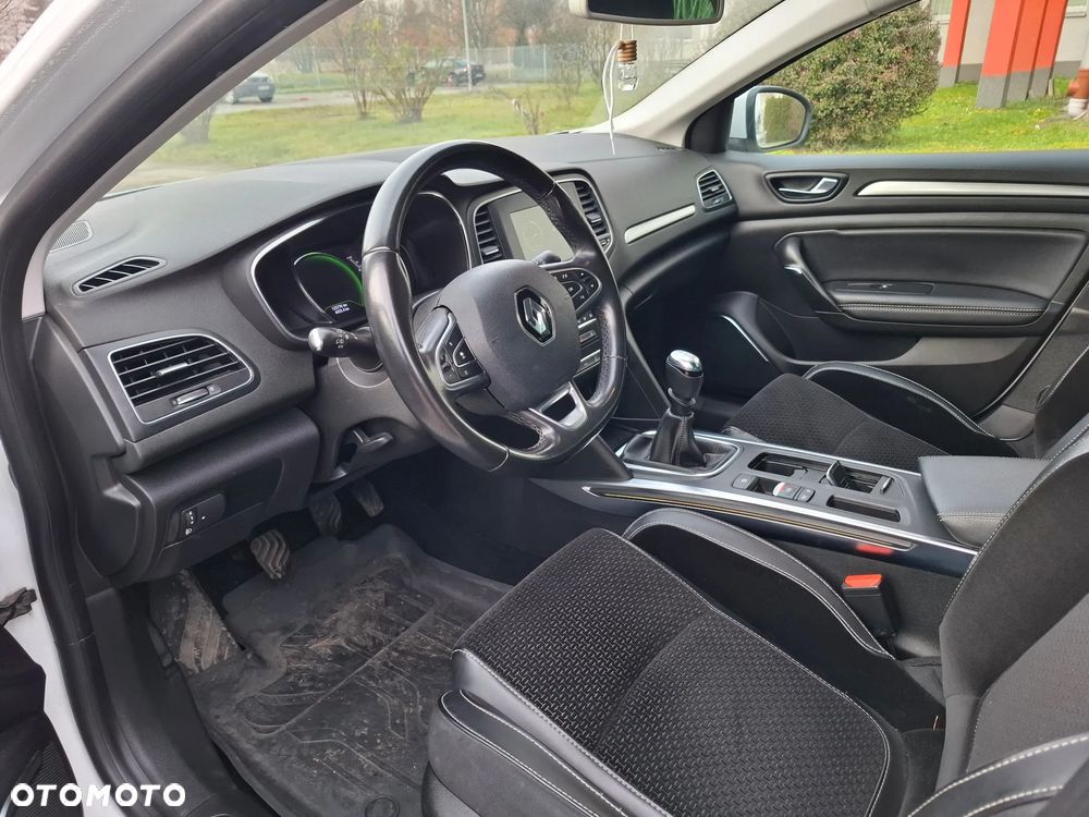 Renault Megane 1.5 Blue dCi Intens - 15