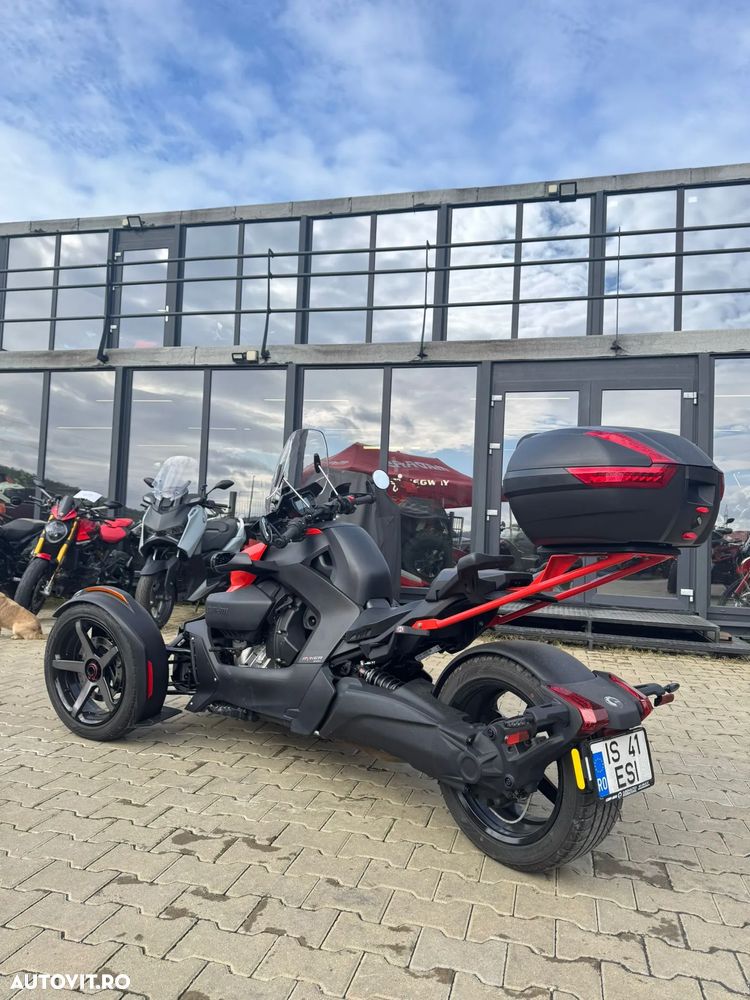 Can-Am Ryker 900 - 6