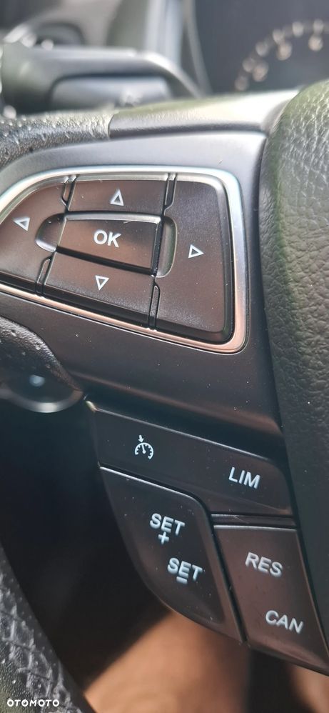Ford Focus 1.5 EcoBoost ST-Line Black ASS - 23