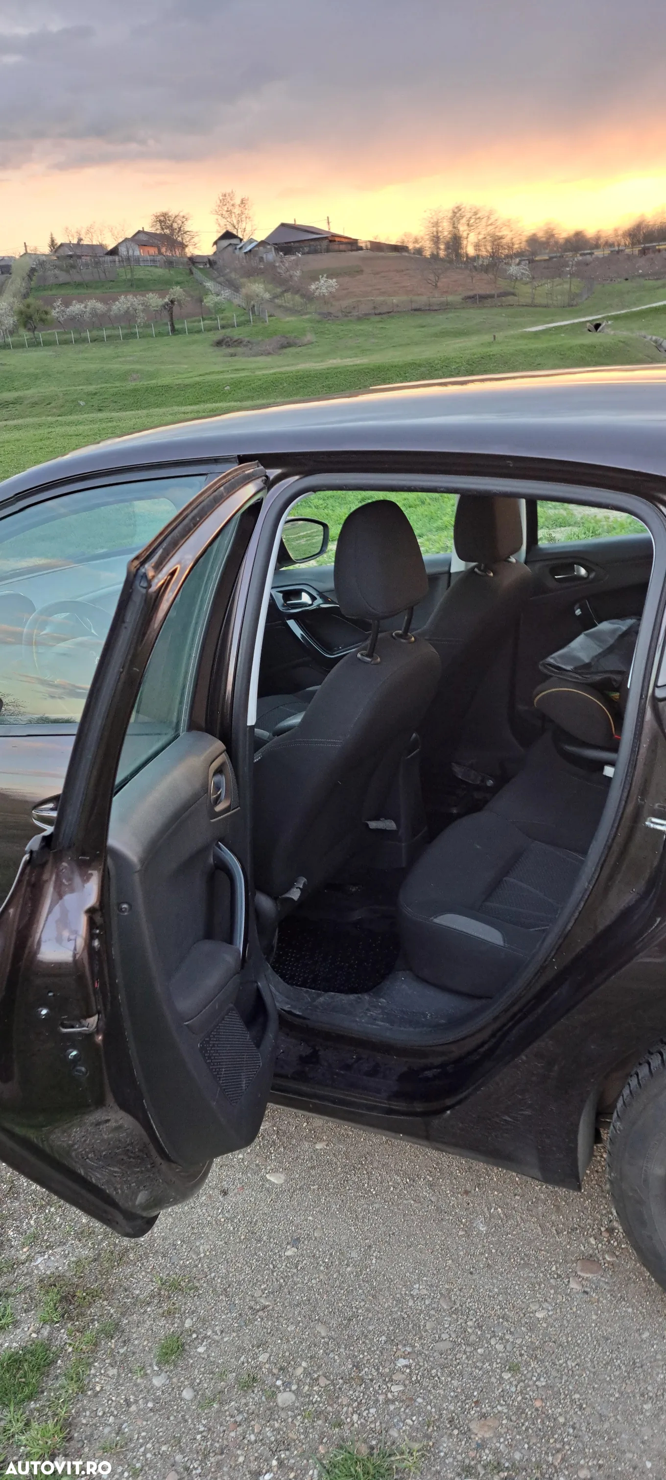 Peugeot 208 1.4 VTi Access - 7