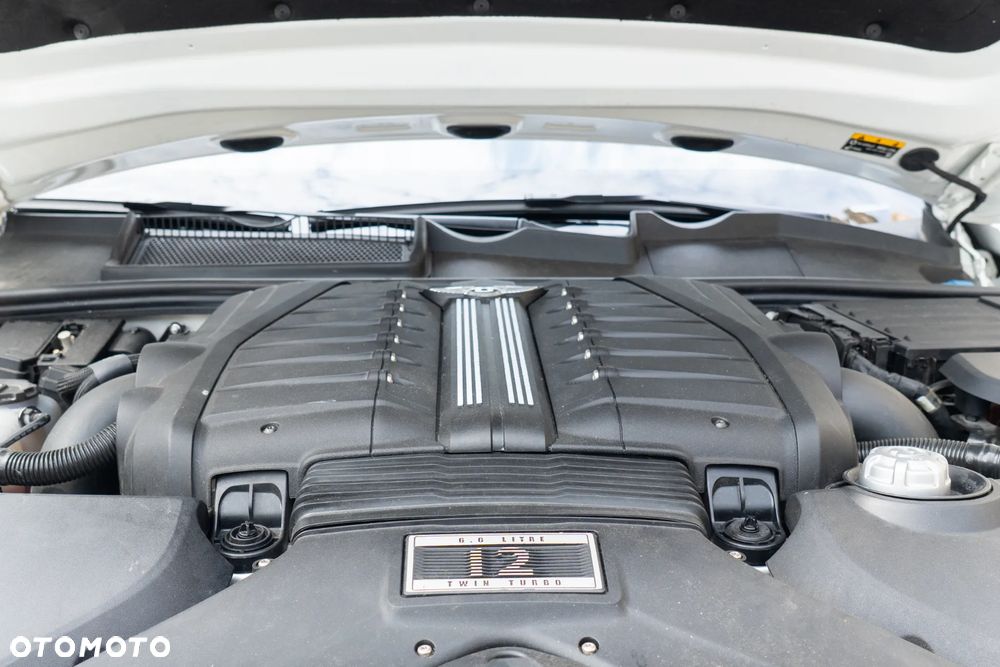 Bentley Bentayga - 22
