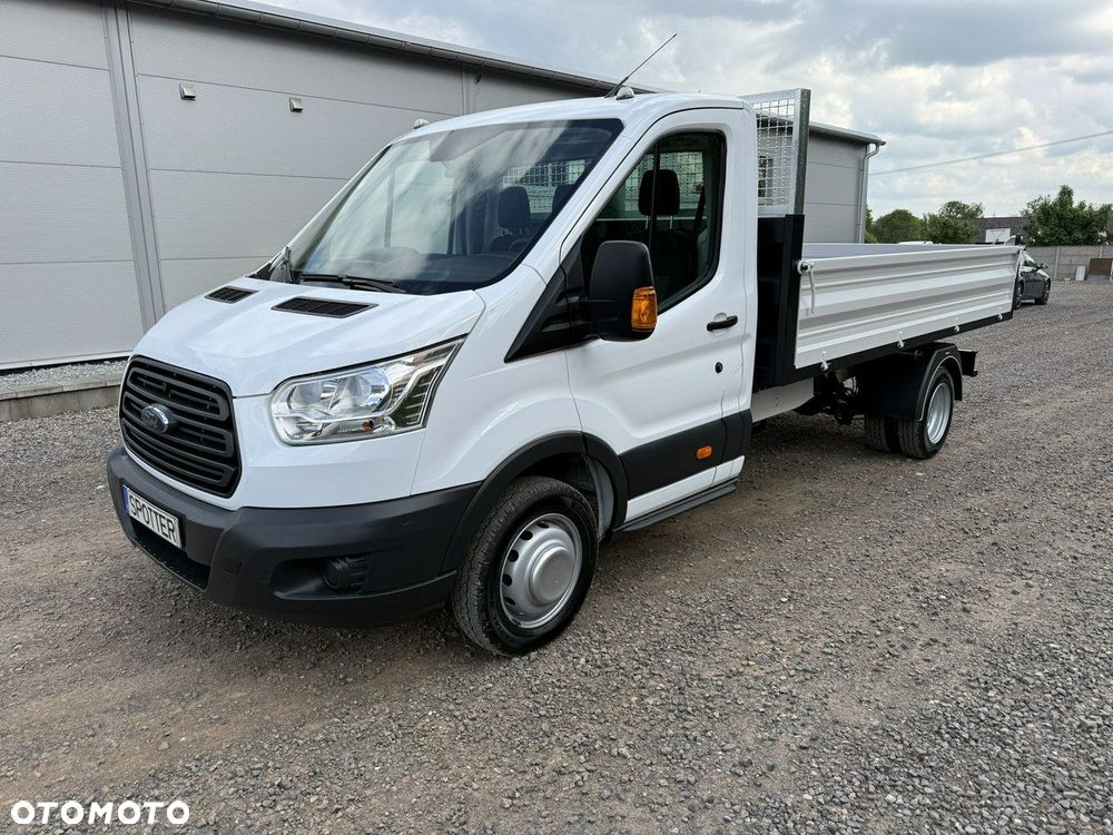Ford Transit - 1