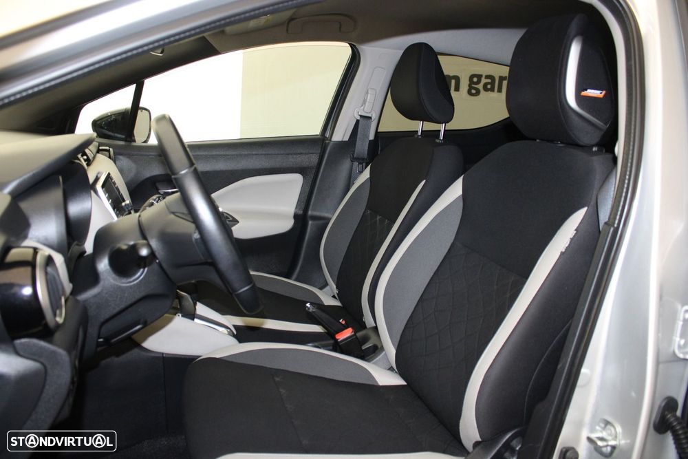 Nissan Micra - 23
