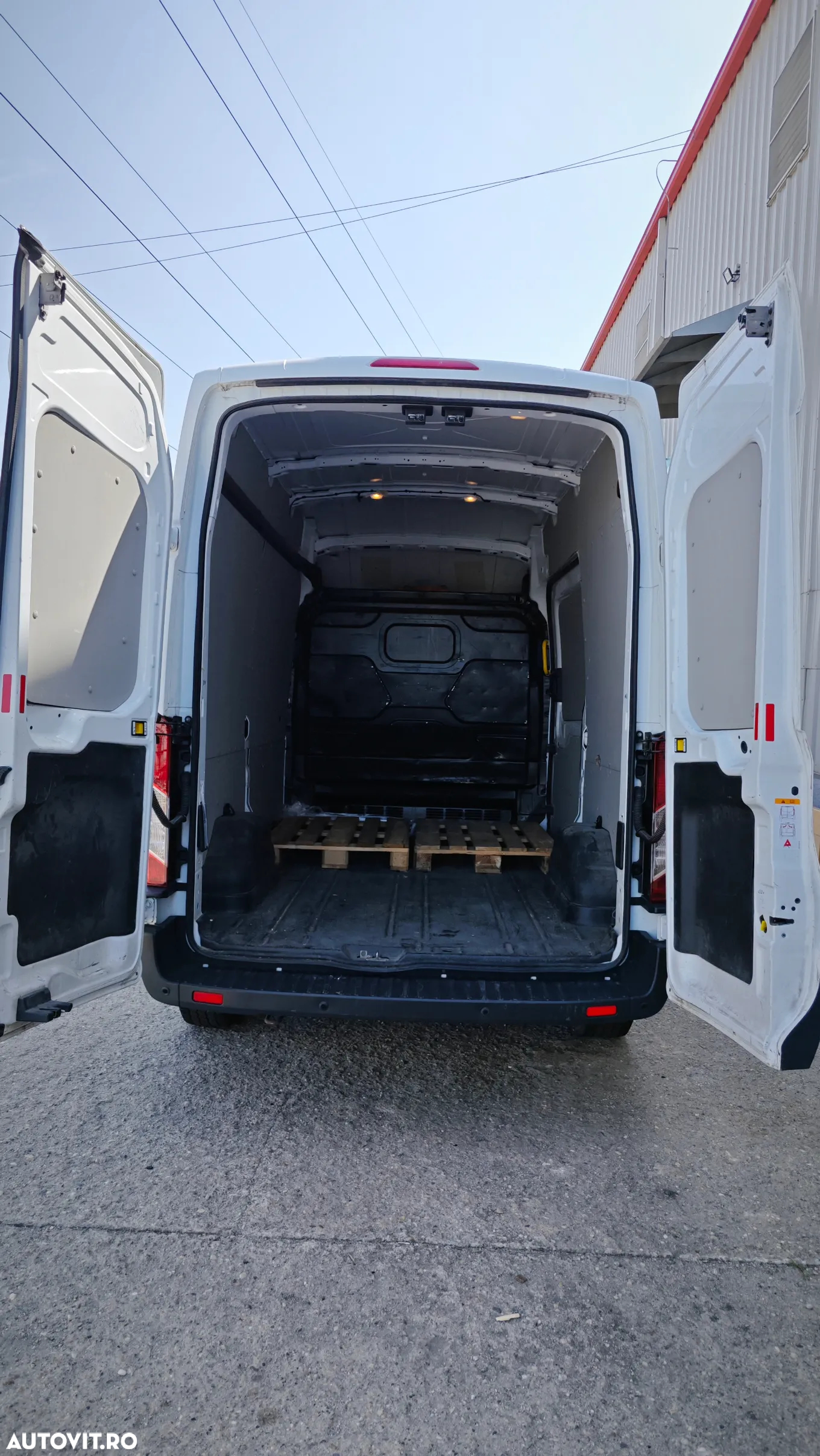 Ford Transit - 5