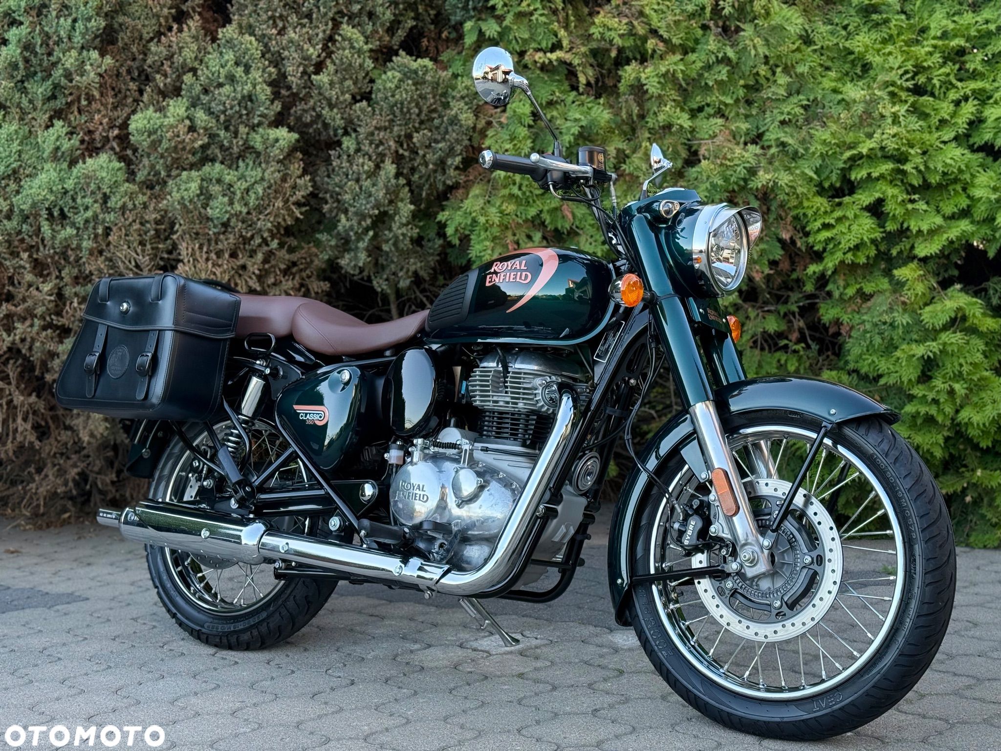 Royal Enfield Classic - 1