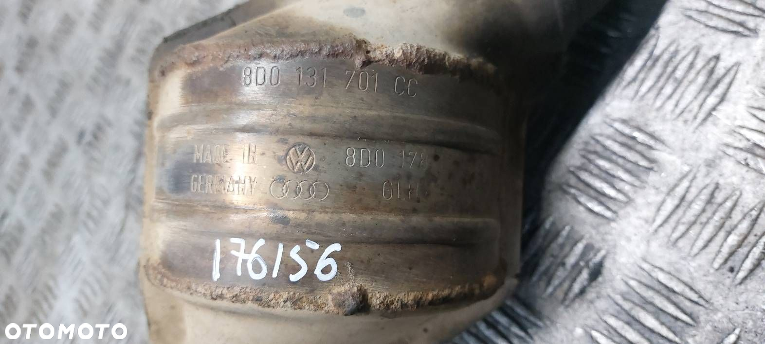 STRUMIENICA KATALIZATOR PUSTY PASSAT B5 1.9 TDI AFN 110KM 8D0131701CC - 2
