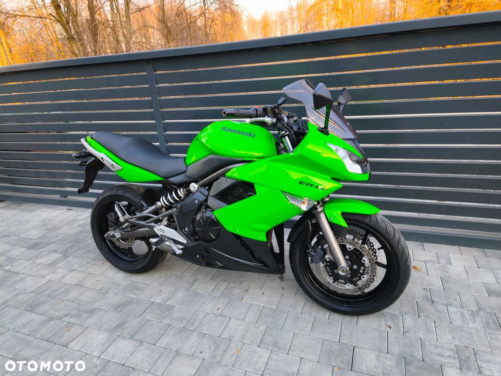 Kawasaki ER - 20