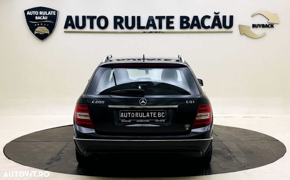 Mercedes-Benz C - 11