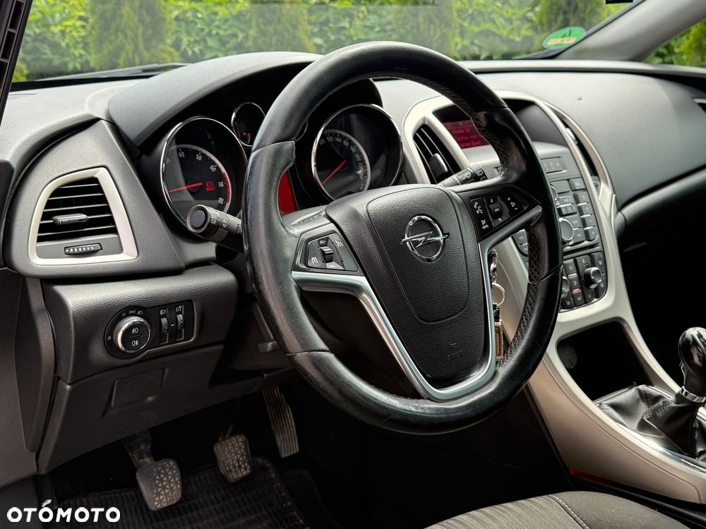 Opel Astra 1.4 Turbo - 19