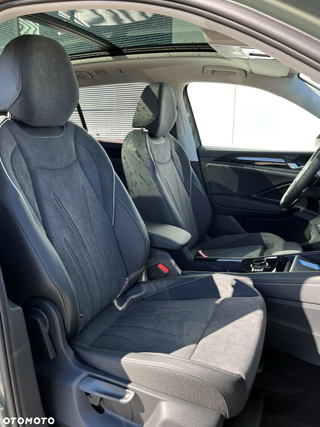 Volkswagen Tiguan - 10