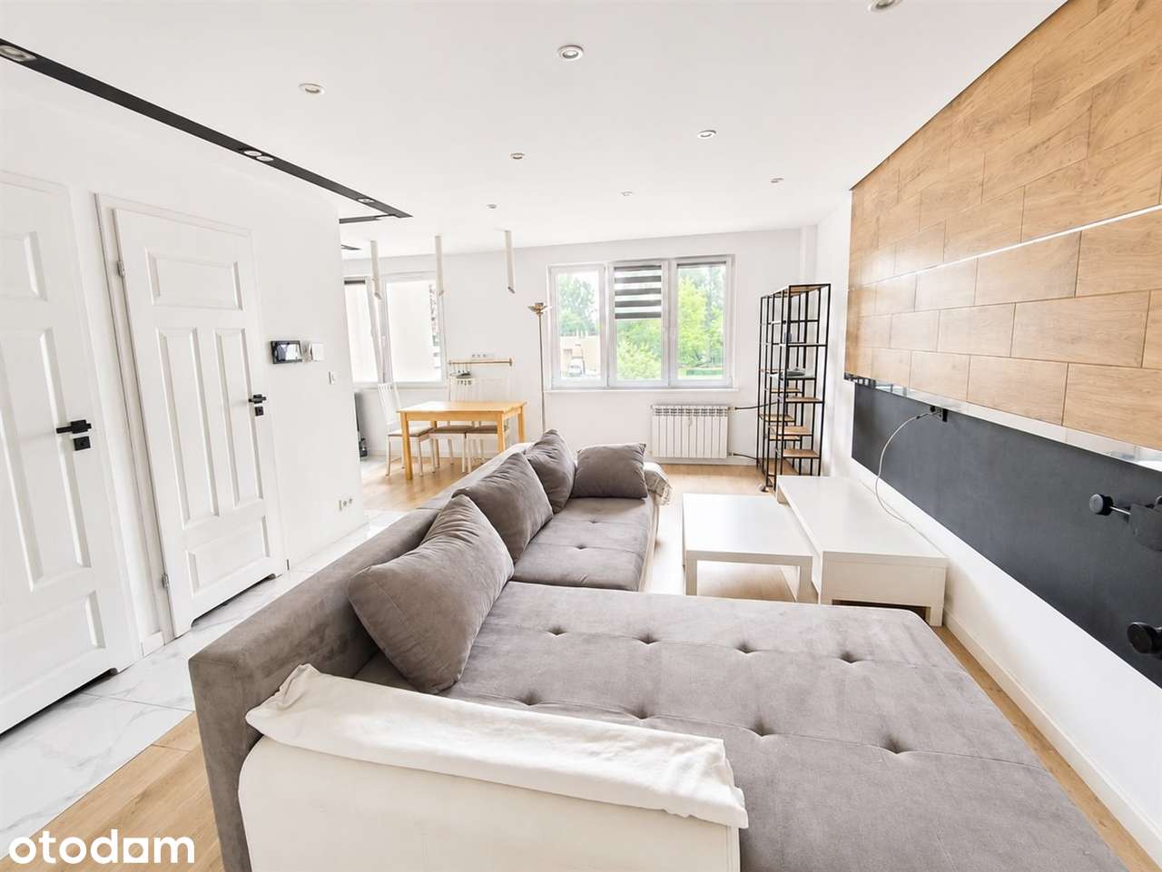 Przestronne 4 pokoje 77 m² z balkonem