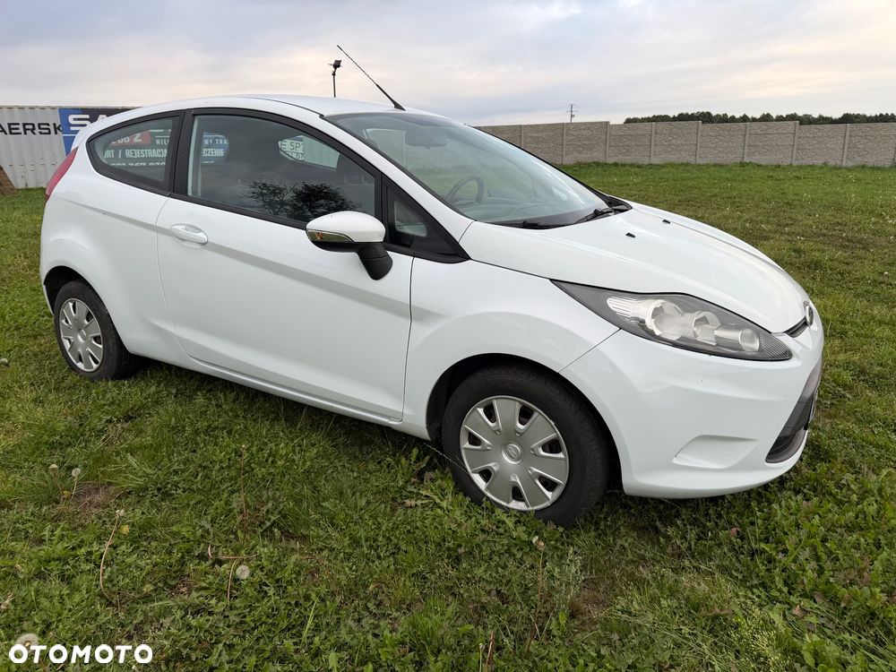 Ford Fiesta 1.25 Trend Edition - 11