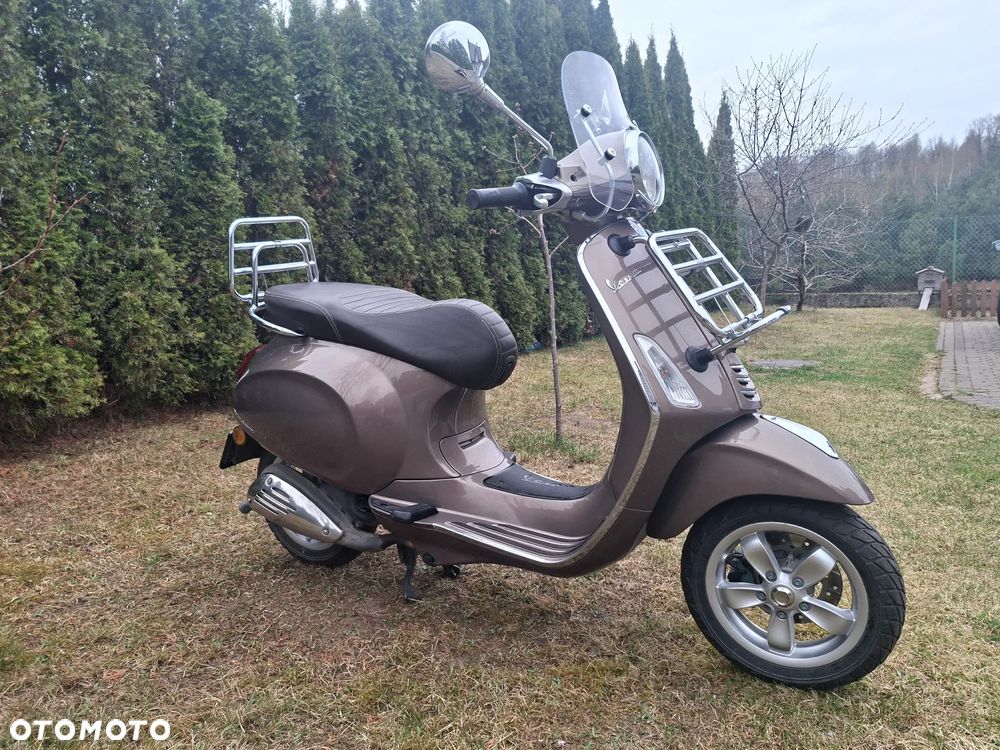 Piaggio Vespa - 5