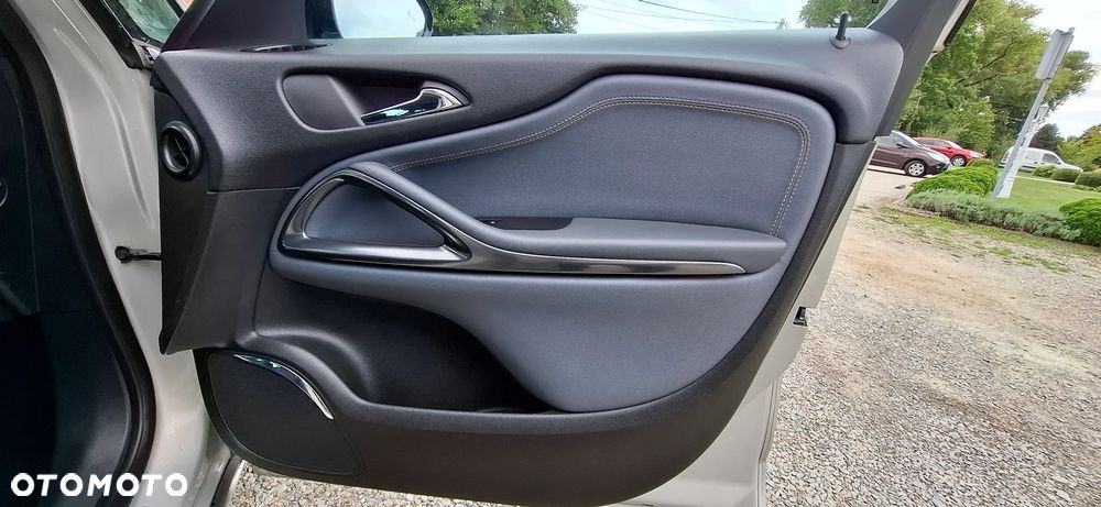 Opel Zafira 2.0 CDTI Cosmo - 26