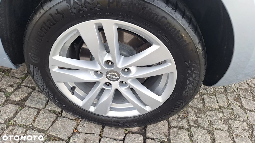 Opel Astra 1.6 BiTurbo D (CDTI) Start/Stop Dynamic - 17